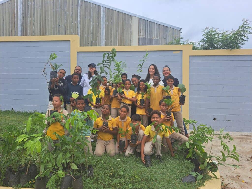 Juntos por una escuela verde