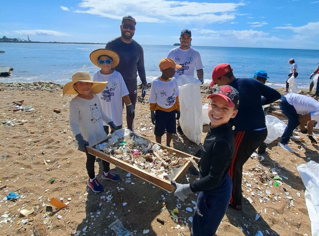 Reciclaje en Playa Fuerte San Gil