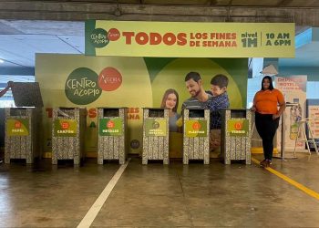 Ágora Mall recicla más de tres millones de libras de desechos en 12 años de operaciones