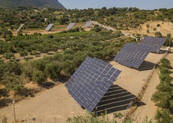 ADOSEA impulsa el avance de las energías renovables en RD y apoya la actualización del marco normativo