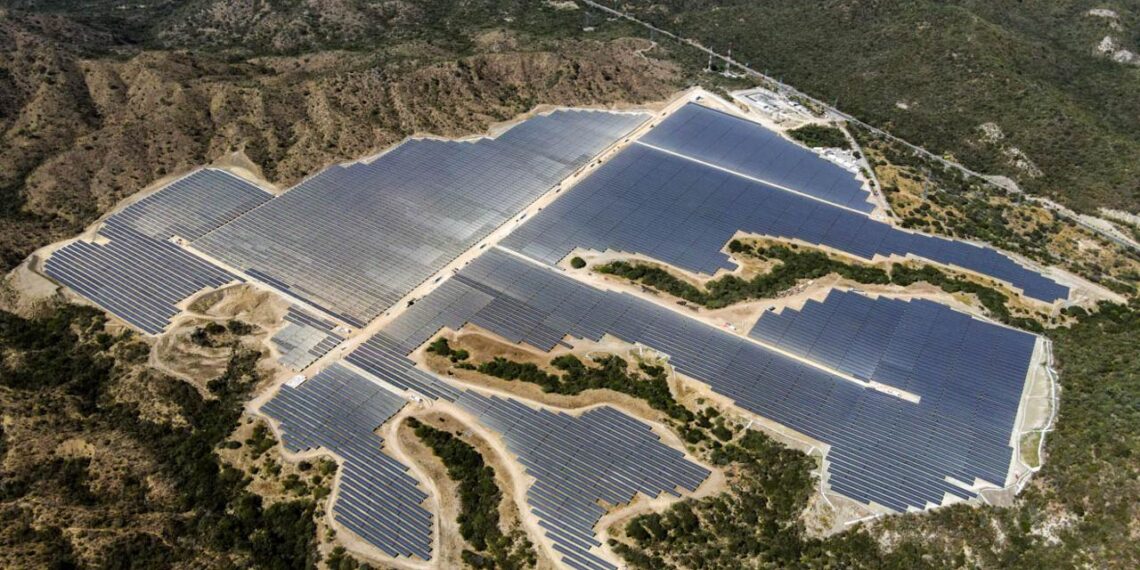 Planta Solar Bayasol. AES Dominicana y TotalEnergies Renewables forman consorcio para desarrollo de energía renovable en República Dominicana