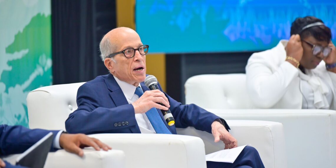 Max Puig aclara metas nacionales de reducción de emisiones y avances de la política climática nacional