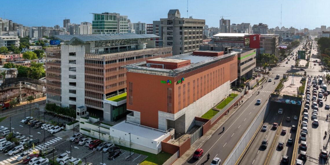 Foto panorámica Banco BHD