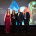 Josefina Navarro recibe Premio Fintech