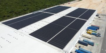 Planta Solar completa sobre Nave 7 en la Zona Económica de DP World en República Dominicana