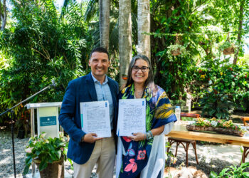 Alejandro Ferrer (Iberostar) y Ana María Díaz (PNUD)