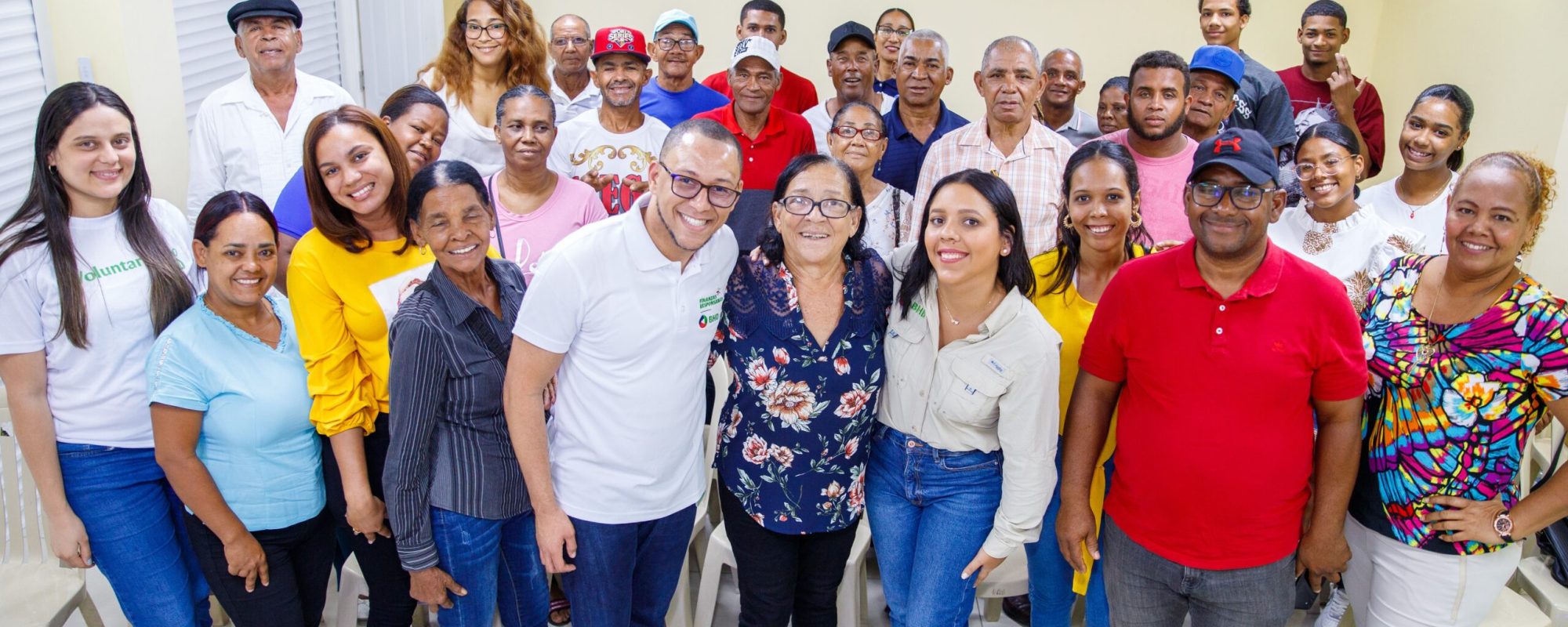 Voluntariado BHD en programa de acompañamiento en Azua