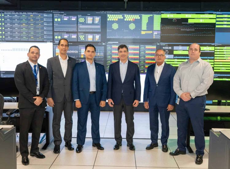 Johander Cid, Gregorio Figuereo, Victor Sanchez, Christopher Paniagua, Juan Lehoux y Daniel Garay