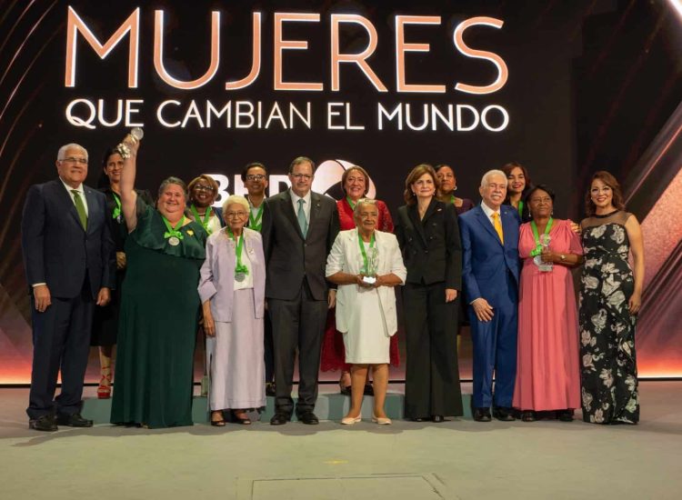 Ganadoras del premio Mujeres que cambian el mundo