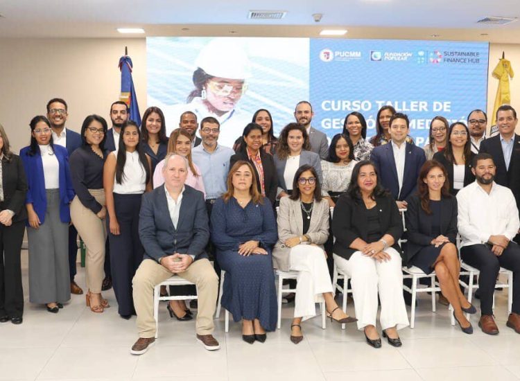 talleres de capcaitación a 80 líderes en desarrollo sostenible