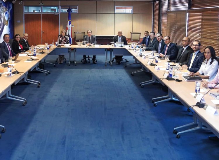 Reunión cierre visita FMI