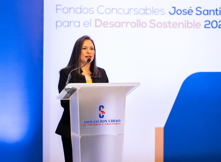 Yara Hernandez, gerente de Comunicaciones y Sostenibilidad ACAP